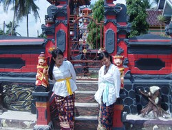 belajar mengenal budaya