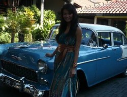 Inggris Tak Batasi Mobil Klasik