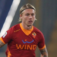 Kjaer Segera Kembali untuk Roma