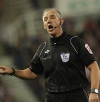 Redknapp Usulkan Premier League Pakai Dua Wasit