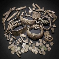  Wow! Harta Karun Bangsa Viking Ditemukan di Inggris