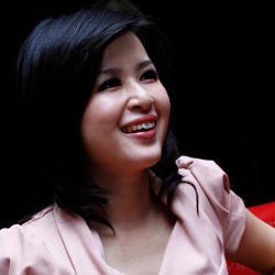 Grace Natalie & Pengalaman Tak Terlupakan Jadi Reporter TV