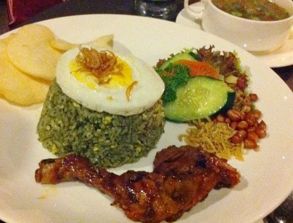 Bukan Nasi Goreng Biasa