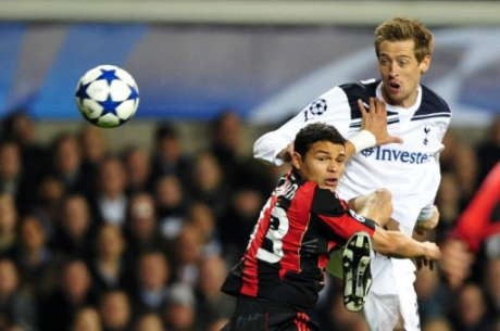 Nasib Jelek Milan di Tangan Klub Inggris