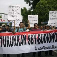 Gerakan Surabaya Menggugat Peringati 7 Hari Tewasnya Sondang