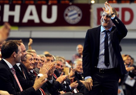 Schweinsteiger Baru Bisa Main Awal Tahun