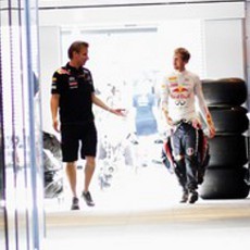  Vettel Ditinggal Pelatih yang Memilih Melatih Tim Hoki