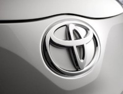 Daftar Mobil-mobil Paling Aman Versi IIHS