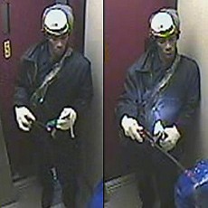 Mengerikan! Seorang Wanita Dibakar Hidup-hidup di Lift Apartemen