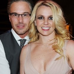 Britney Spears Tak Menyangka Dilamar Saat Ultah Sang Pacar