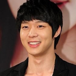 Yoochun JYJ Minum 17 Botol Bir Selama di Spanyol