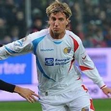 Di Balik Tangisan Maxi Lopez