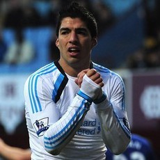 Suarez Tetap Dipuji Dalglish