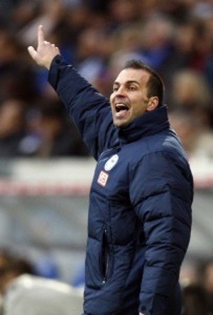 Babbel Dipecat Hertha Berlin