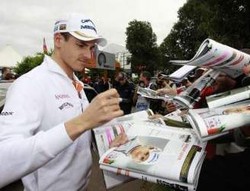 Sutil Dilirik Williams & Ferrari