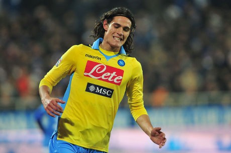Arsenal Disarankan Beli Cavani