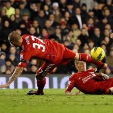 Kokohnya Pertahanan The Reds Puaskan Dalglish