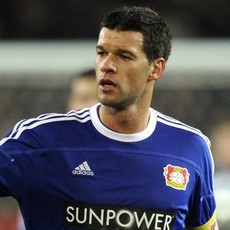 Akhir Musim, Ballack Diyakini Akan Hengkang