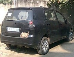 MPV Suzuki Ertiga Tertangkap di Jalanan