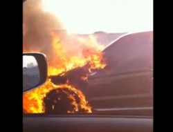 Range Rover Evoque Terbakar 