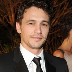 James Franco Jadi Bos Playboy di Film Biografi Bintang Porno