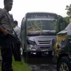 Bus Pengangkut Imigran Gelap Sempat Alami Kecelakaan Beruntun