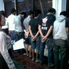 Polisi Tangkap 12 Pengeroyok Aconx