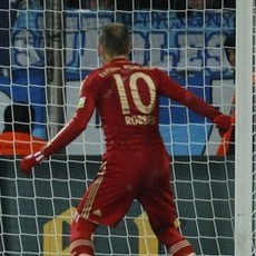 Bayern & Dortmund Lolos ke Perempatfinal