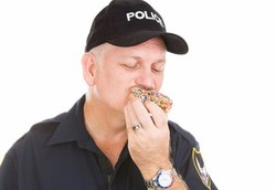 Polisi Gemuk Sering Mengalami Gangguan Tidur