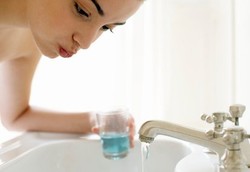 Pentingkah Pakai Obat Kumur?