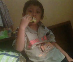 Bocah Umur 5 Tahun Ditemukan Tersesat di Depan PGC