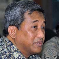 Mendikbud Ancam Ambil Alih Penyelesaian Konflik UI