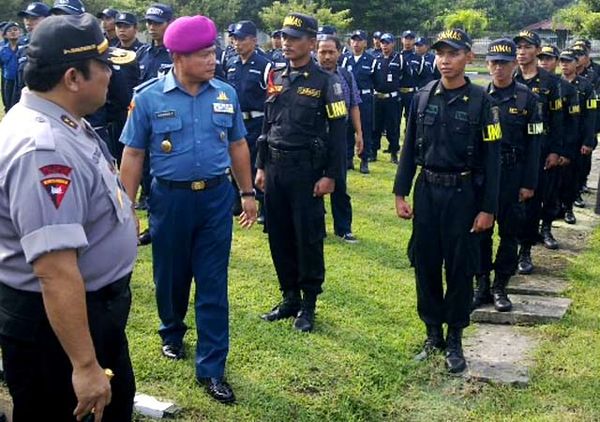 Polda Jatim Gelar Apel Pasukan Operasi Lilin