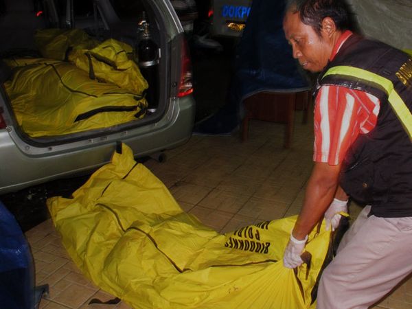 24 Jenazah Imigran Tiba di RS Bhayangkara