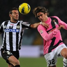 Juve Ditahan Udinese, Milan Campione dInverno