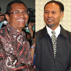 Ini Pejabat yang Tak Sungkan Berdesakan di KRL