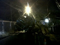 Truk Kontainer Masih Dievakuasi, Hindari Jl Kemang Raya I