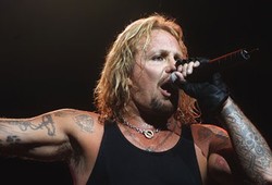 Vokalis Motley Crue: Saya Tidak Yakin Terhadap Masa Depan Saya di Band Ini