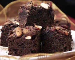 2 Sajian Cake Cokelat untuk Rayakan Natal