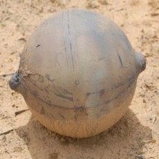Bola Misterius dari Luar Angkasa Jatuh di Namibia