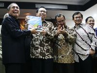 BPK Serahkan Audit Forensik Century ke DPR