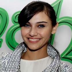 Zee Zee Shahab Sempat Kaget Tidur Bareng Prabu Revolusi