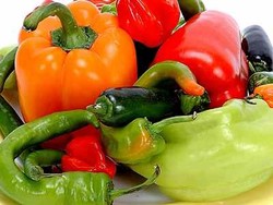 Pedasnya Cabai Picu Libido Lebih Dahsyat