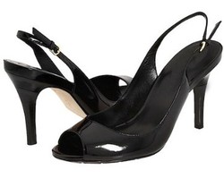 Sepatu Ini Punya Heels yang Bisa Digonta-ganti