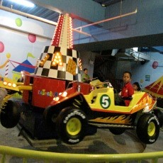 Serunya Berpetualang di Wahana Dunia Anak Trans Studio Bandung