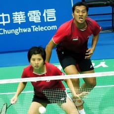 Rijal/Debby ke Partai Puncak