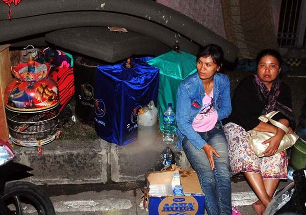 Korban Kebakaran di Kelapa Gading Mengungsi