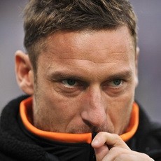 Mimpi Totti Jadi Anak Buah Mourinho