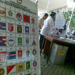 Tahun 2012, Dunia Politik Semakin Bergolak