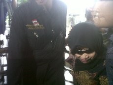 Tetap Konsisten Berkacamata Hitam, Nunun Diperiksa KPK